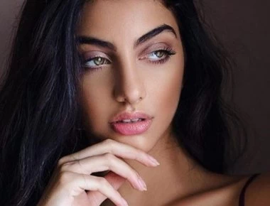 Η Ειρήνη Καζαριάν φωτογραφίζεται και «αναστατώνει» το Instagram (φωτό)